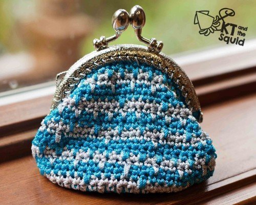 Lovely Crochet Bean Stitch Coin Purse | Coin purse pattern, Coin purse  crochet pattern, Crochet coin purse